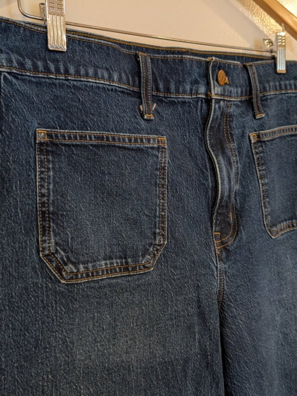 J. Crew Slim wide-leg patch-pocket jean in all-day stretch - Size 31 - Picture 3 of 11